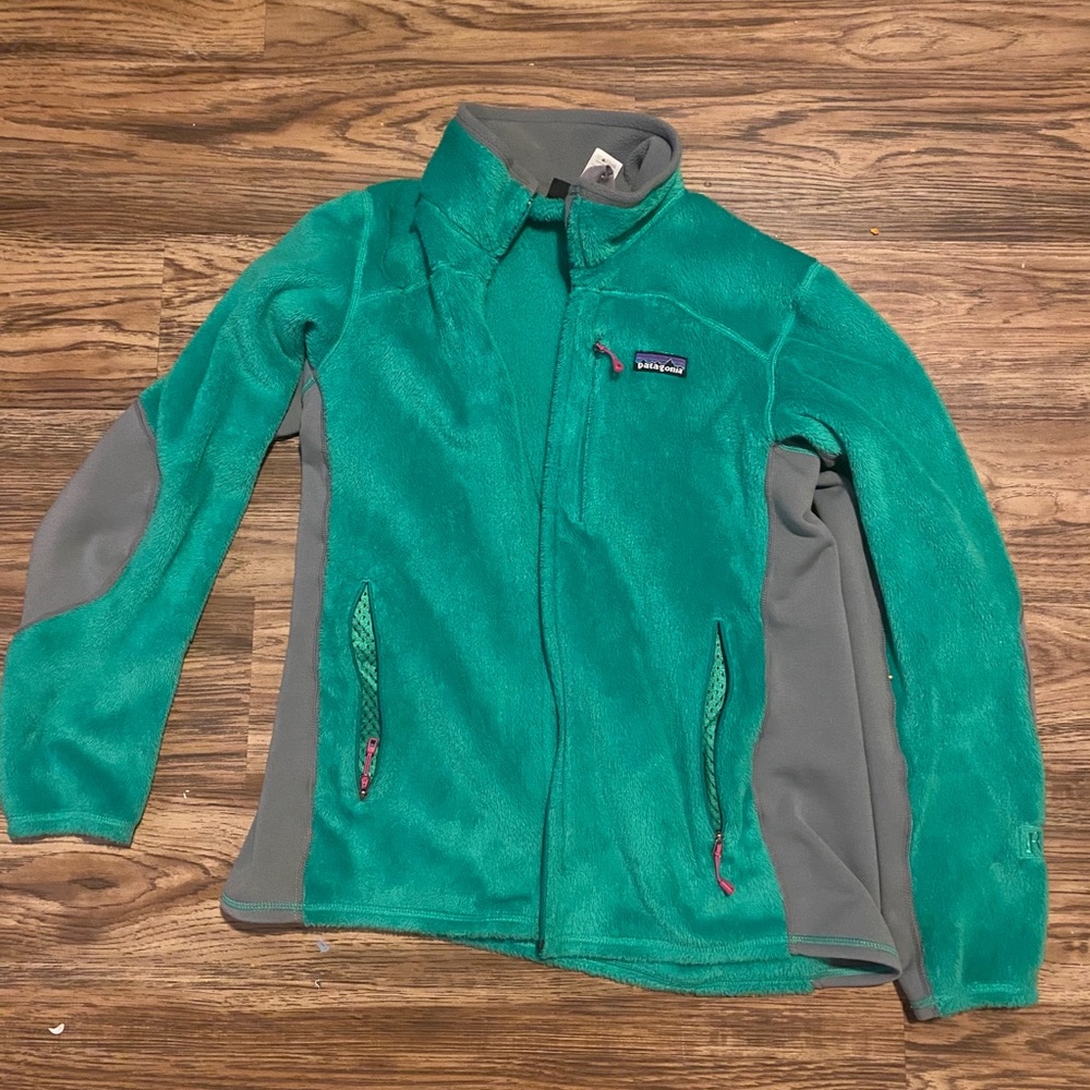 Patagonia fleece coat